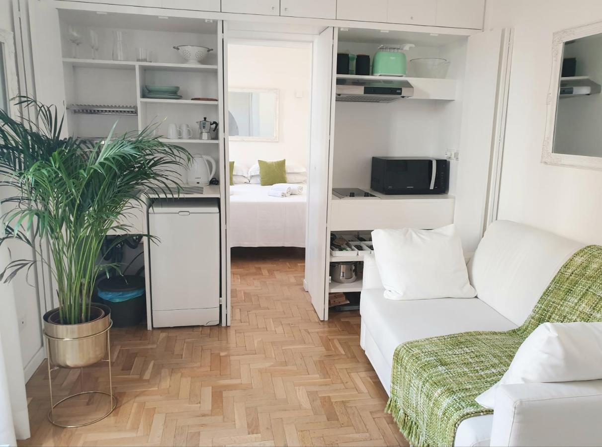 Erida 2 Apartment Spanish Steps Рим Екстериор снимка